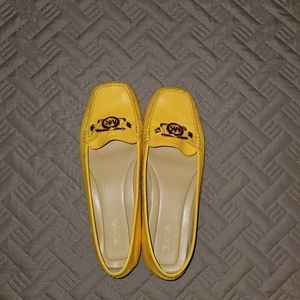 Michael Kors Mustard Yello Loafers size 9